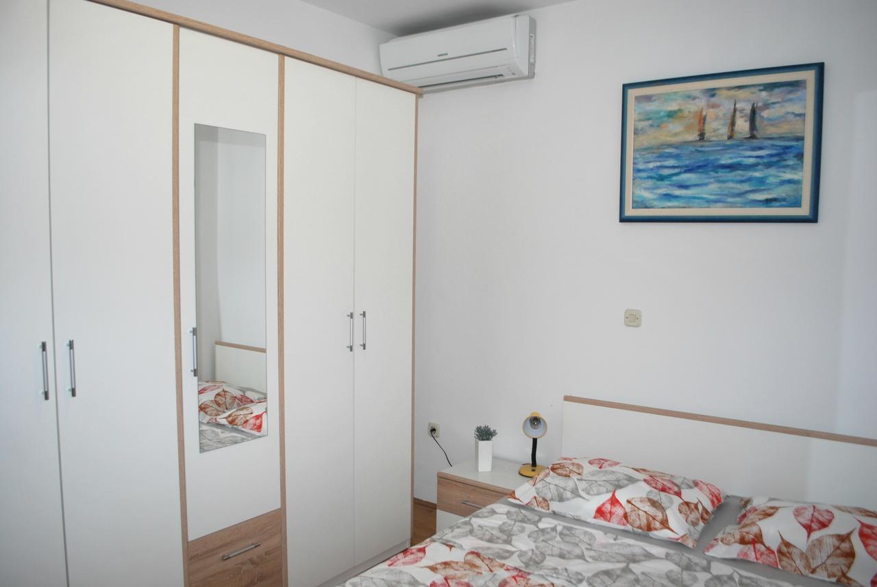 Apartment Dalmatia Makarska Eksteriør billede