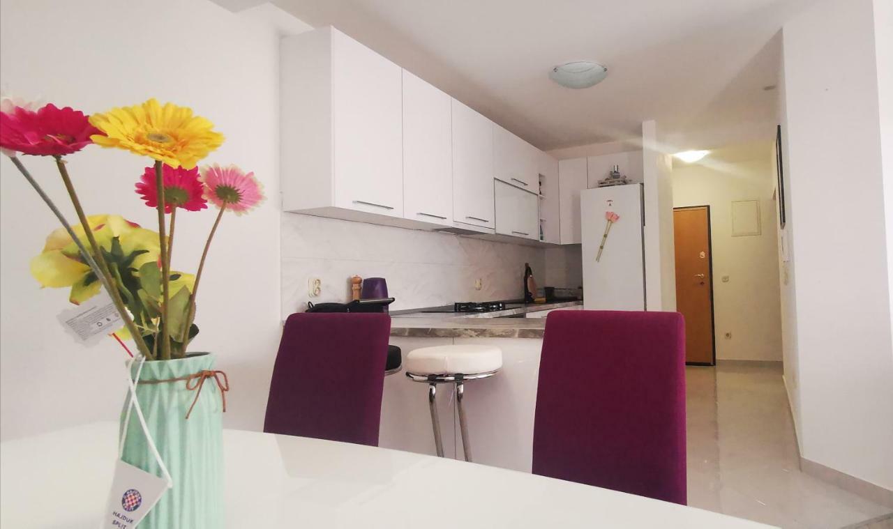 Apartment Dalmatia Makarska Eksteriør billede