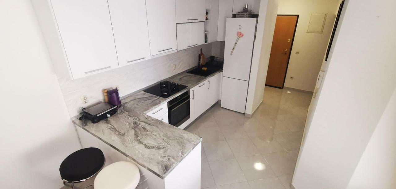 Apartment Dalmatia Makarska Eksteriør billede