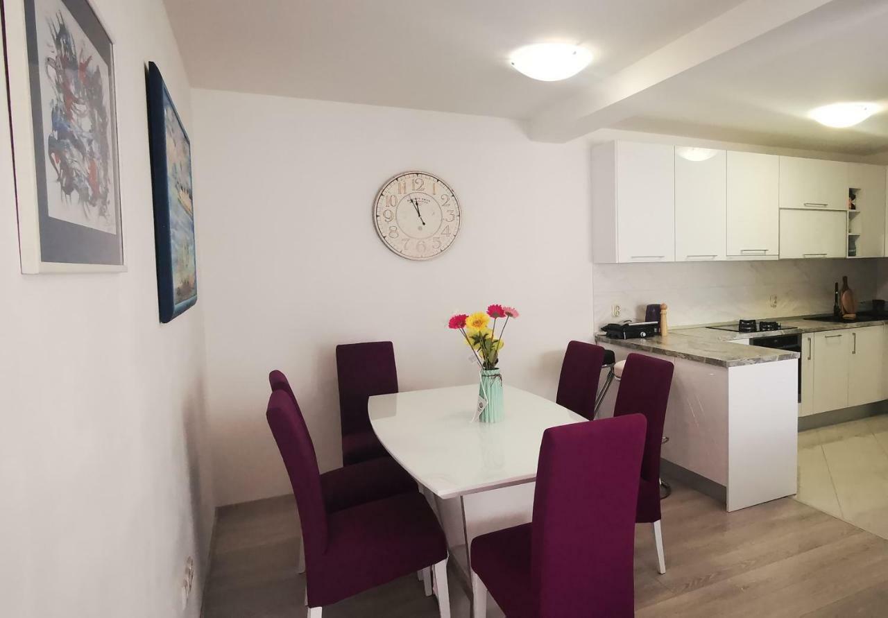 Apartment Dalmatia Makarska Eksteriør billede