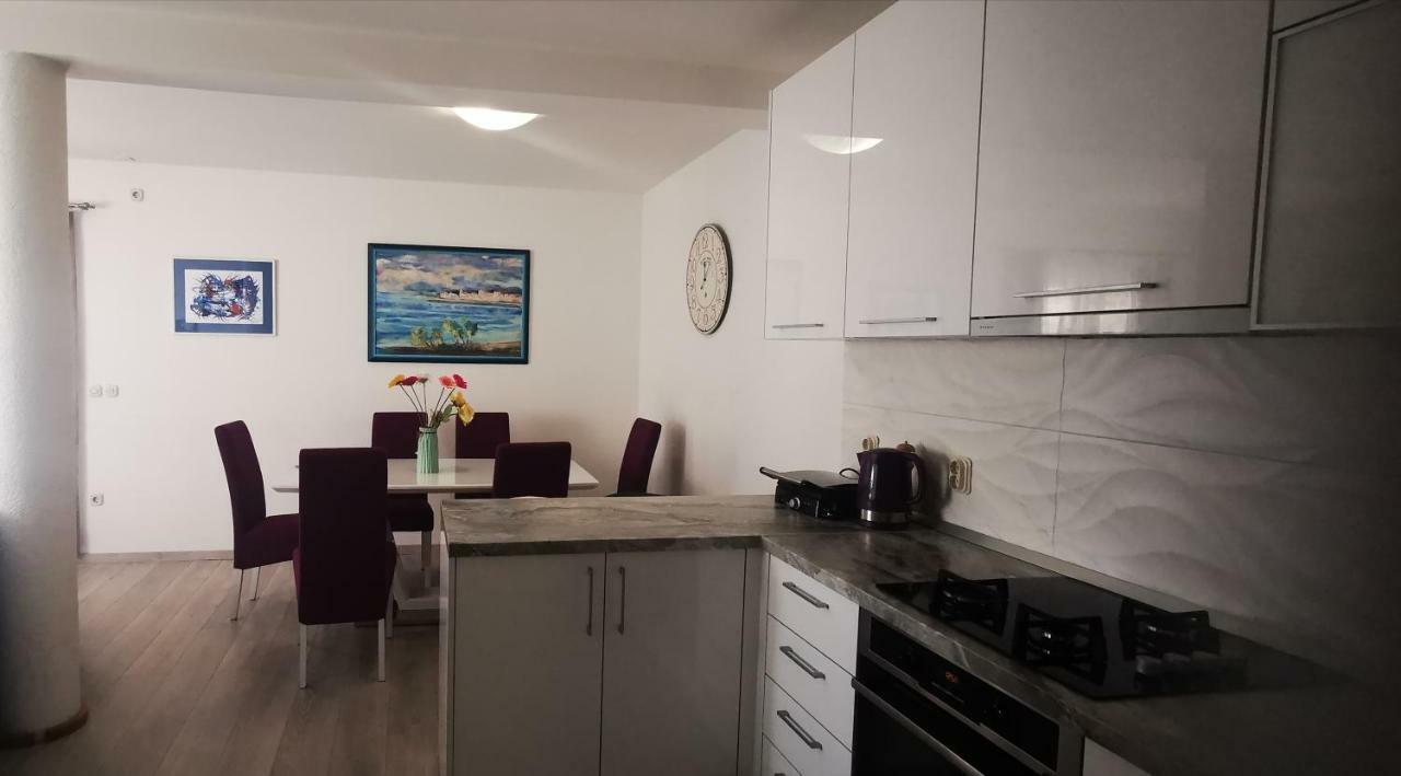 Apartment Dalmatia Makarska Eksteriør billede